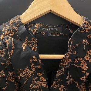 Chic lightweight short dress. Perfect for work-to-night out. Petite-Small.